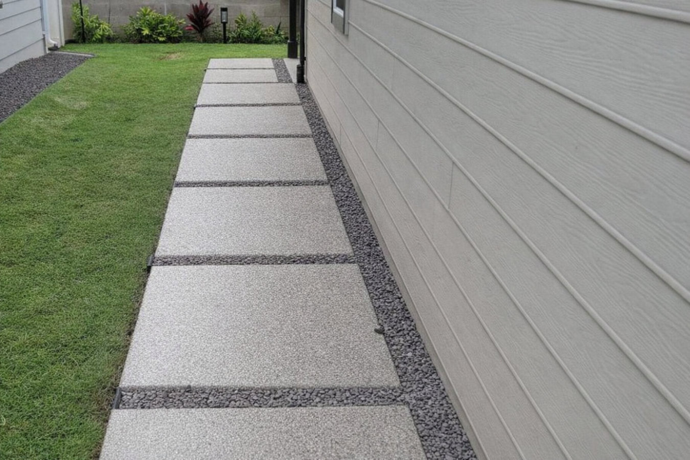 Concrete sidewalk building in Tacoma, WA